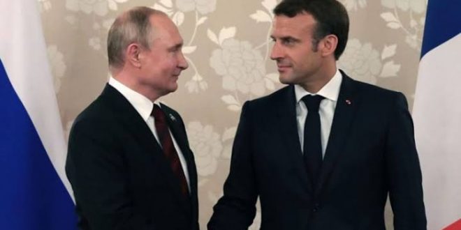 Putin seçimleri kazanan Macron'u tebrik etti!