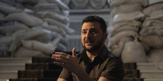 Zelenskiy: Rusya'ya petrol ambargosu uygulayın