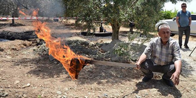 Manisa'da heyecanlandıran keşif! Su yerine petrol fışkırdı