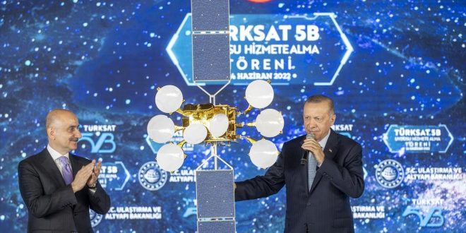 Türksat 5B uydusu hizmete alındı