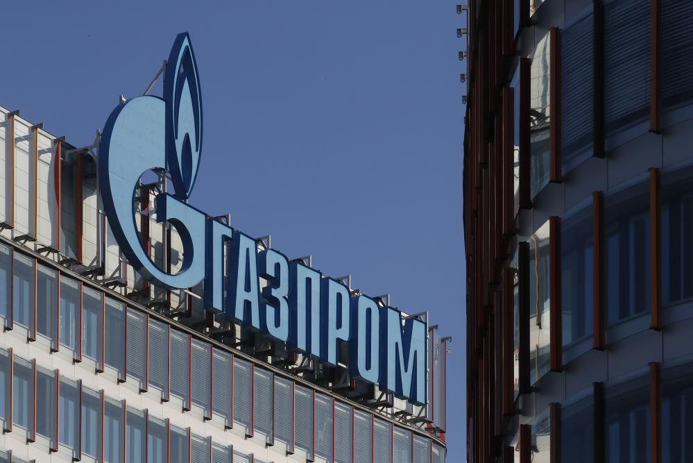 Gazprom'dan Batı'ya kötü haber; gaz akışı yarıya düşecek