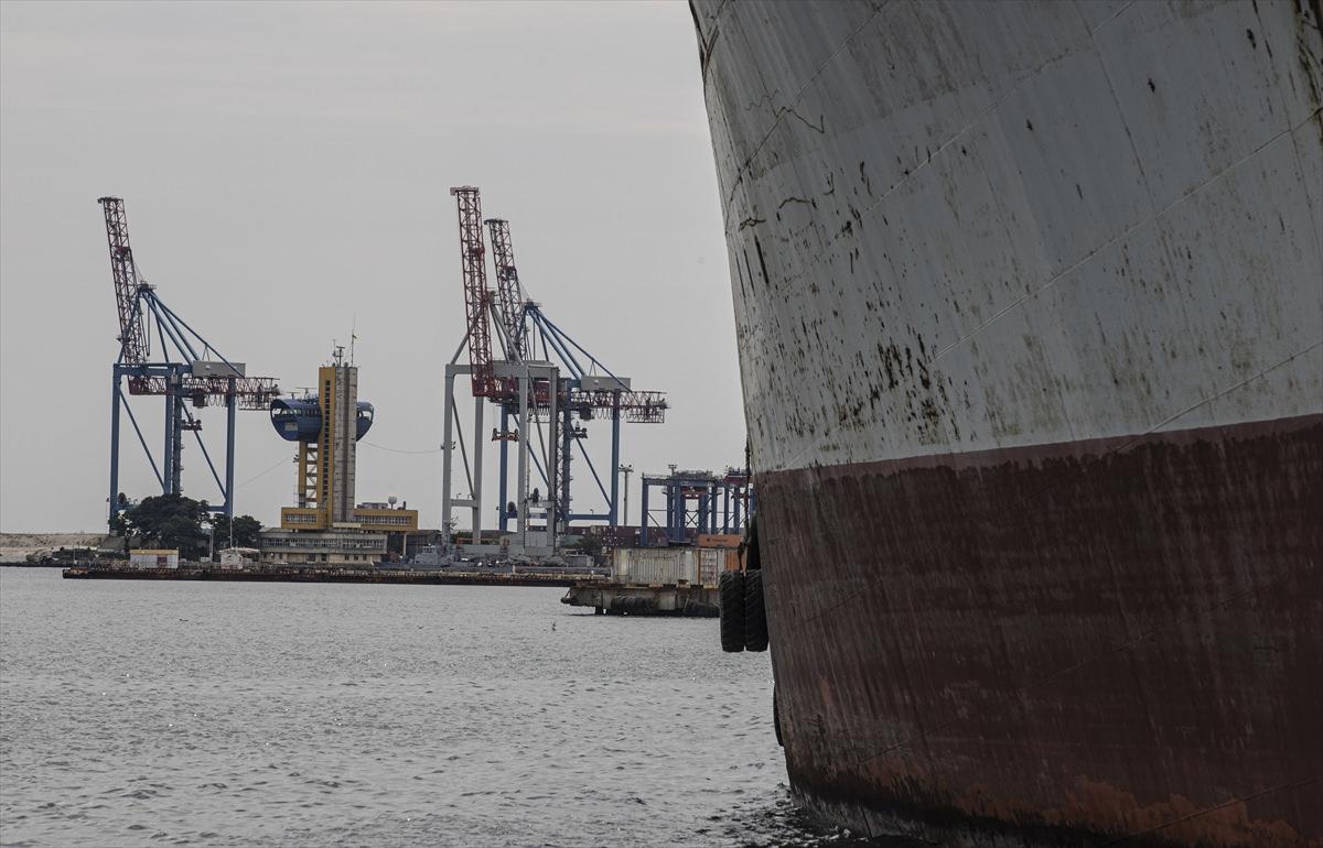 Odessa'dan tahıl gemisi yola çıktı; yarın İstanbul'a geliyor