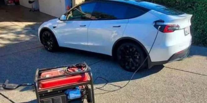 Elektrik krizi çeken ABD'de Tesla sosyal medyanın gündeminde