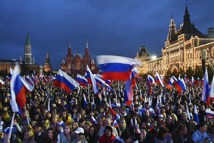 Putin ilhak kararı sonrası Kızıl Meydan'da miting düzenledi