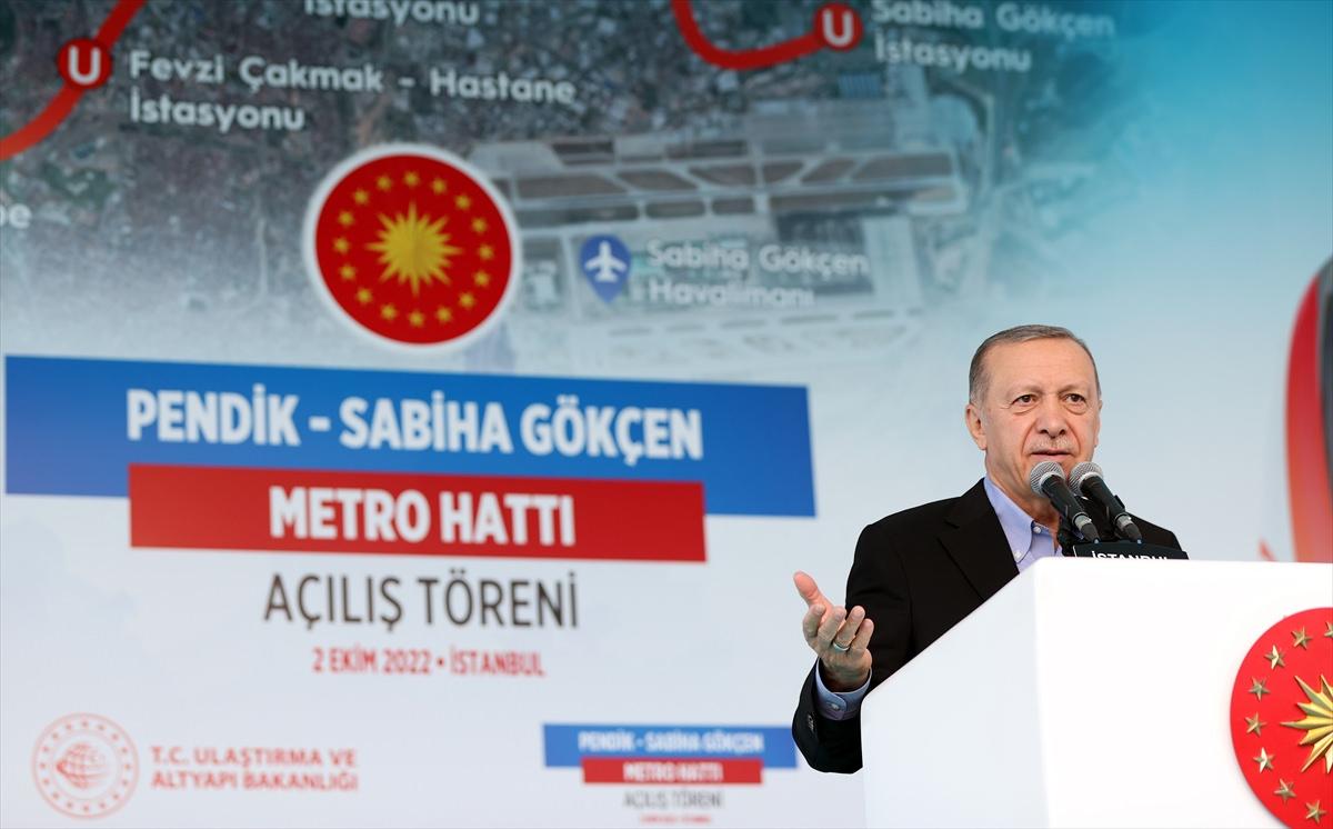 Erdoğan: Bu İstanbul'un belediye başkanı ne iş yapar?