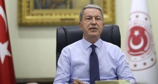 Hulusi Akar resmi davet üzerine İngiltere'ye gitti