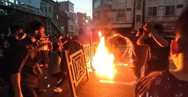 İran'da Mahsa Emini protestoları sürüyor