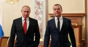 Medvedev: Putin, Zelenski'nin siyasi rejimini tamamen dağıtmalı