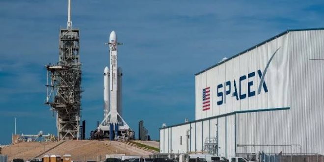 SpaceX, uzaya 54 Starlink uydusu daha fırlattı