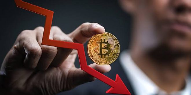 Bitcoin sert düştü!