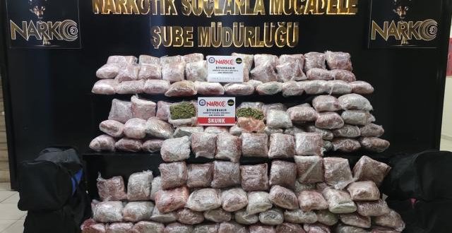 Diyarbakır'da operasyon! Nakliye aracında 104 kilogram uyuşturucu bulundu