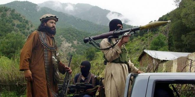 Hükümet ile ateşkesi sonlandıran Pakistan Talibanı saldırı emri verdi!