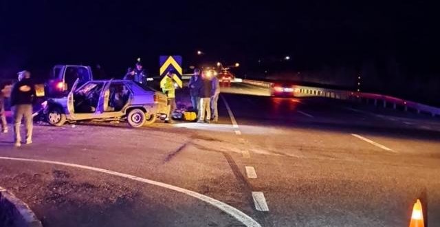 Konya'da trafik kazasında 5'i polis 8 kişi yaralandı