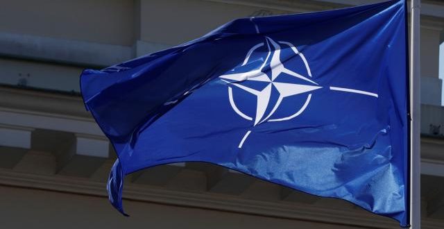 NATO'dan Kosova ve Sırbistan'a çağrı