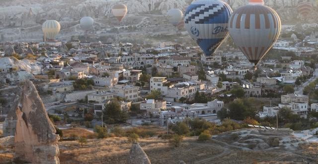 peribacalarına zarar veren yapılar kaldırılıyor