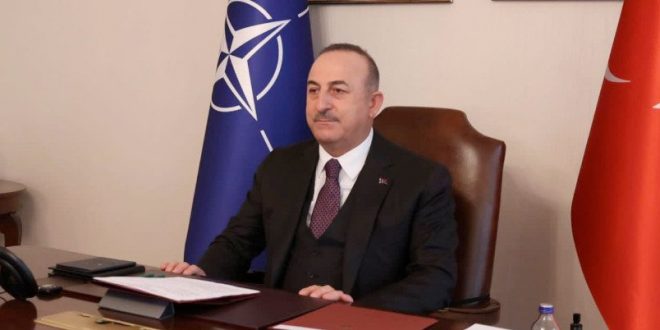 Çavuşoğlu: Afganistan'da kızların üniversite eğitiminin engellenmesi İslami değil