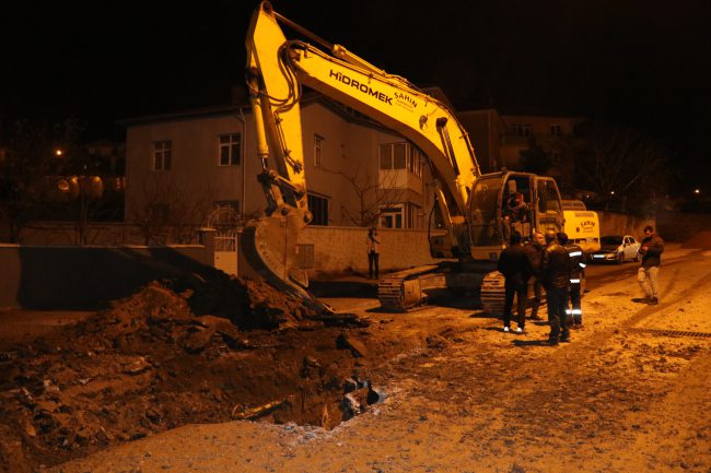 Yozgat’ta iş makinesi doğal gaz hattına zarar verdi