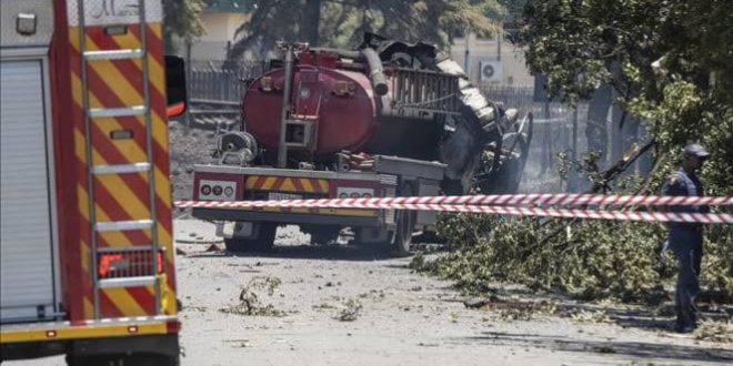 Güney Afrika'da akaryakıt tankeri patladı