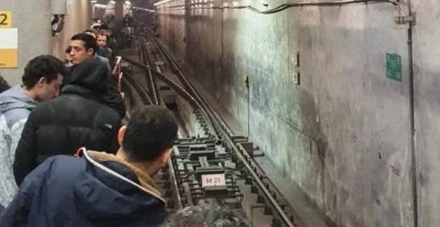 İstanbul'da metro arızası!