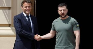 Macron ile Zelenskiy telefonda görüştü