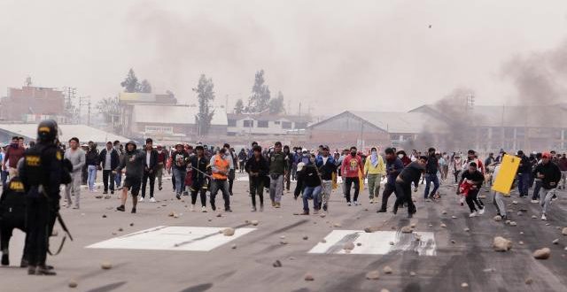 Peru'da hükümet karşıtı protestolar devam ediyor