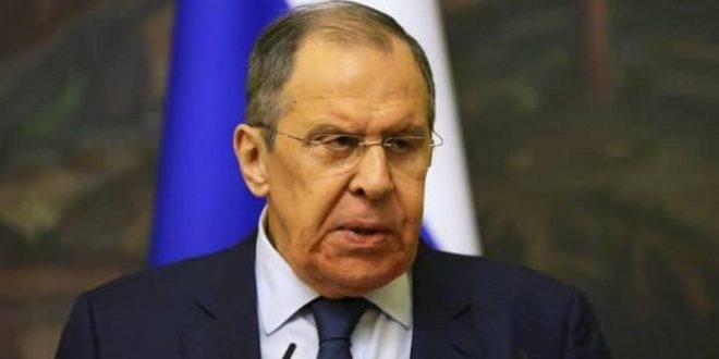 Lavrov: Yunanistan bizden izin almadan S-300'lerini devredemez!