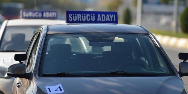 Sürücü kursları ücretlerine yeni yıl itibariyle zam geliyor