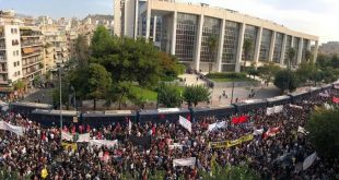 Yunanistan halkı pahalılık ve zamları protesto etti