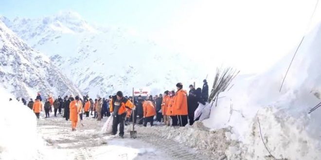 Çin'de çığ düşmesi sonucu 28 kişi öldü