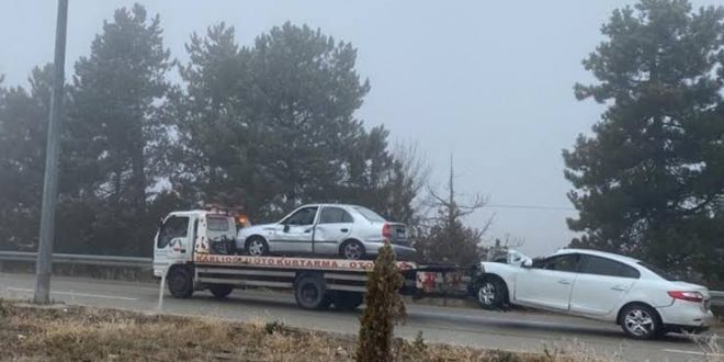 Kırşehir’de 15 aracın karıştığı zincirleme trafik kazasında 2 kişi hayatını kaybetti!