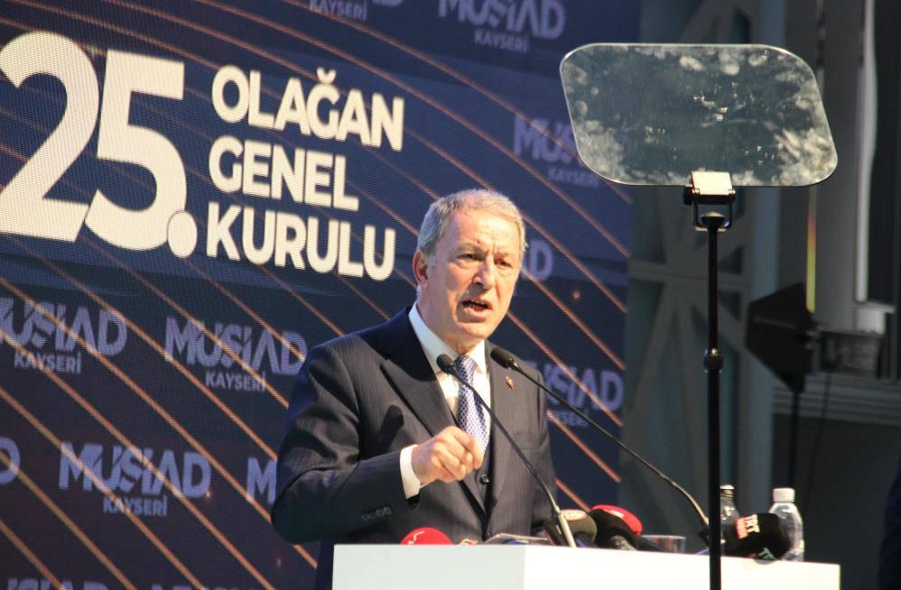 Savunma bakanı Hulusi Akar: Çatlasalar da patlasalar da yapacağız