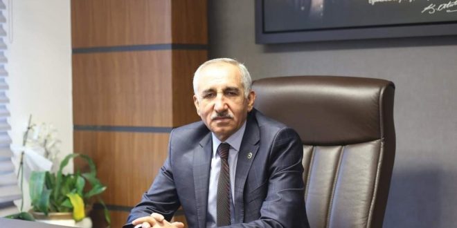 AKP Adıyaman Milletvekili Yakup Taş ve ailesi enkaz altında kaldı