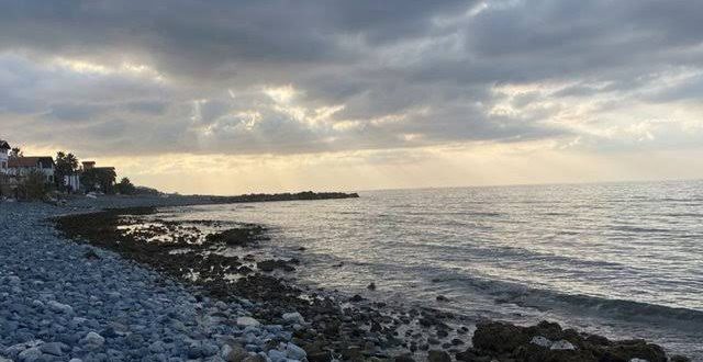 Hatay'da deniz suyu 20 metre geri çekildi!