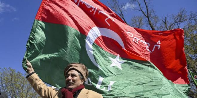 ABD’de eski Pakistan Başbakanı Han’a destek gösterisi düzenlendi