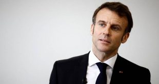 Macron, tartışmalı emeklilik reformunu istemese de geçirmek zorunda olduğunu belirtti