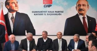 Bakan Akar, CHP ve İYİ Parti'yi ziyaret etti