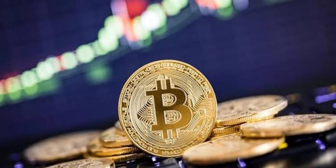 Bitcoin 10 ayın zirvesinde!