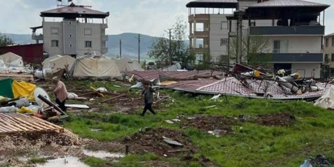 Kahramanmaraş'ı hortum vurdu! Ölü ve yaralılar var