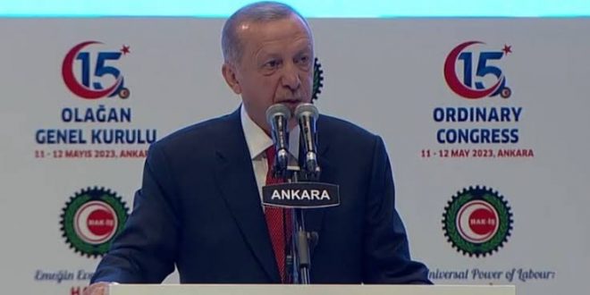 Cumhurbaşkanı Erdoğan'dan memurlara maaş müjdesi