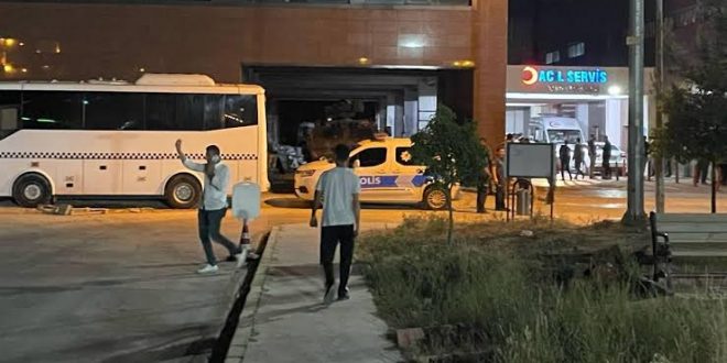 Düğünde çıkan kavga silahlı çatışmaya dönüştü: 11 yaralı