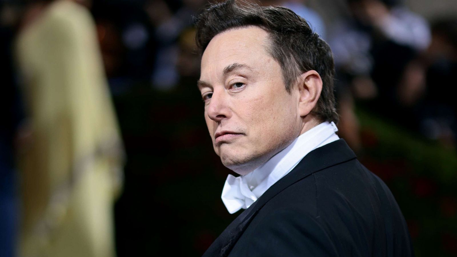 Çin'den, teknoloji devi Elon Musk'a çağrı!