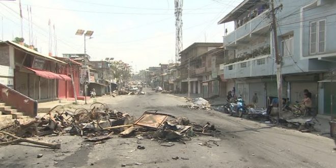 Hindistan'da silahlı gruplarla ordu güçleri arasında çatışma: 40 ölü