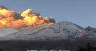 Popocatepetl Yanardağı’nda şiddetli patlamalar yaşanıyor