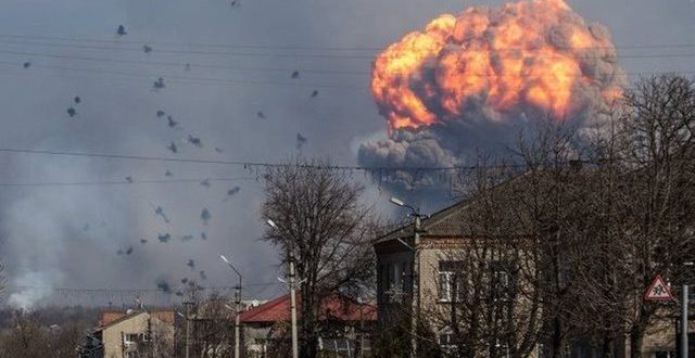 Rusya Mıkolayiv'de mühimmat deposunu havaya uçurdu