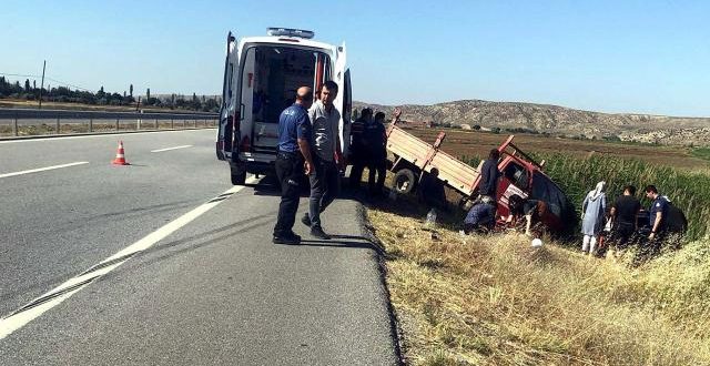 Tartıştığı kişilerin üzerine kamyonetini sürdü