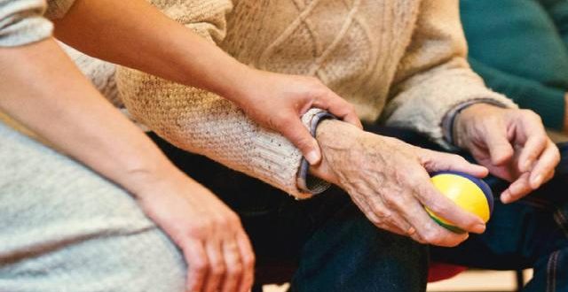 "Alzheimer" hasta sayısı 10 yıl içinde 135 milyona çıkacak