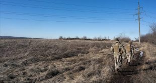 Ukrayna ordusu Rus köylerini bombaladı