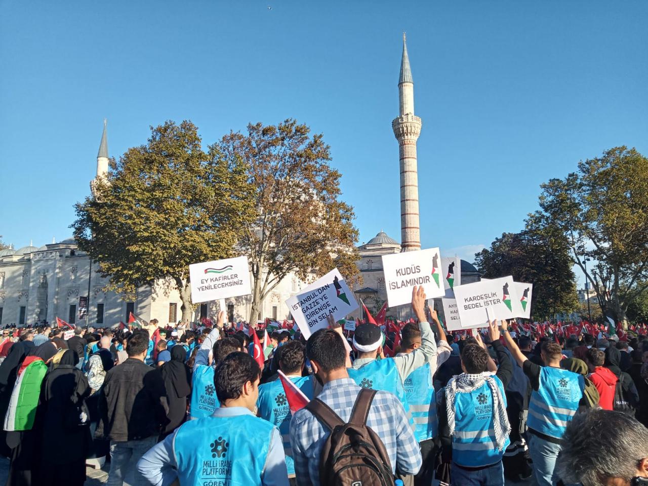 İstanbul'da 'Büyük Filistin Yürüyüşü' düzenlendi