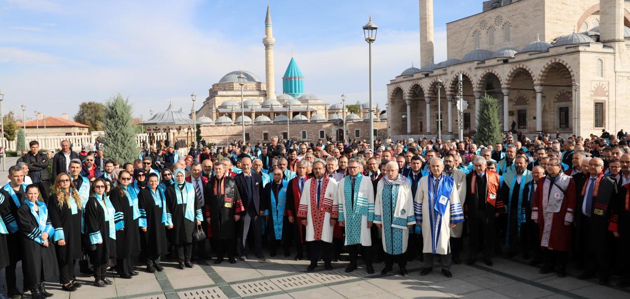 Konya'da akademisyenlerden Gazze yürüyüşü