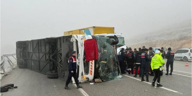 Malatya'da feci kaza! Ölü ve yaralılar var